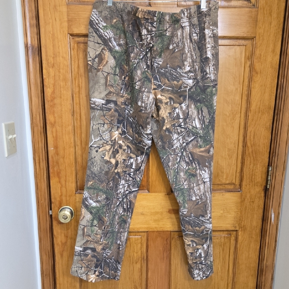 Realtree Camouflage Joggers with Pink Accents - Picture 2 of 7